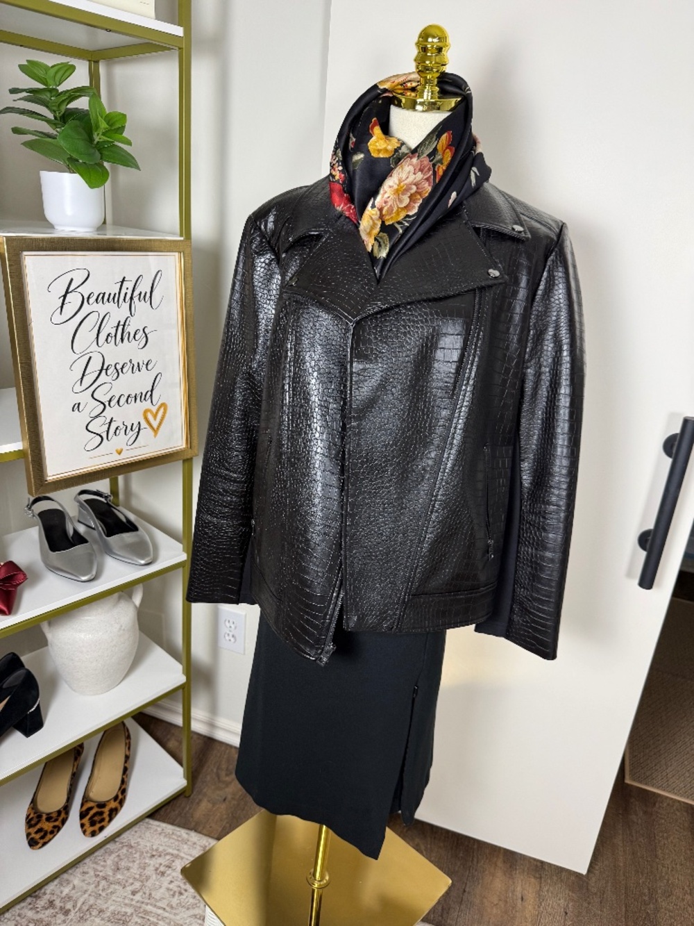 Chico's Black Croc Embossed Faux Leather Moto Jacket Size 2 US 12